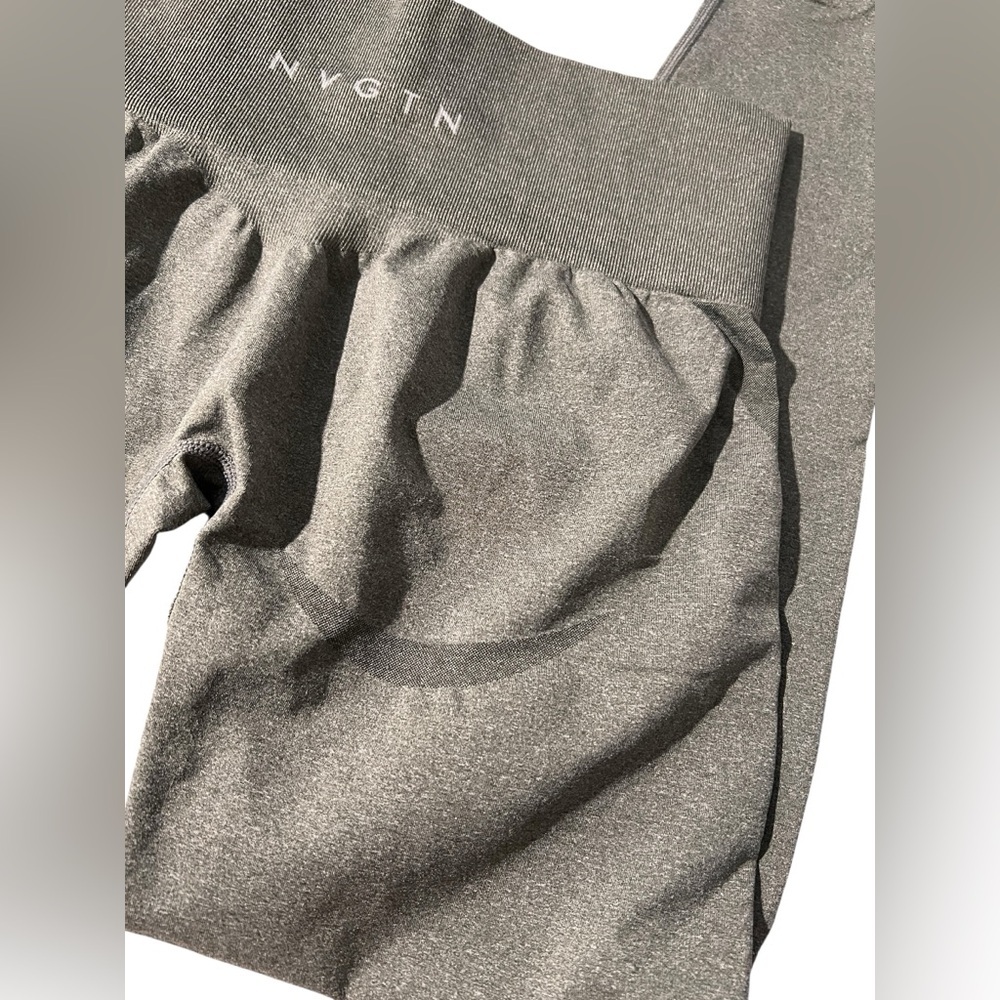 NVGTN Khaki Green Contour Seamless Leggings, size L - Picture 9 of 12